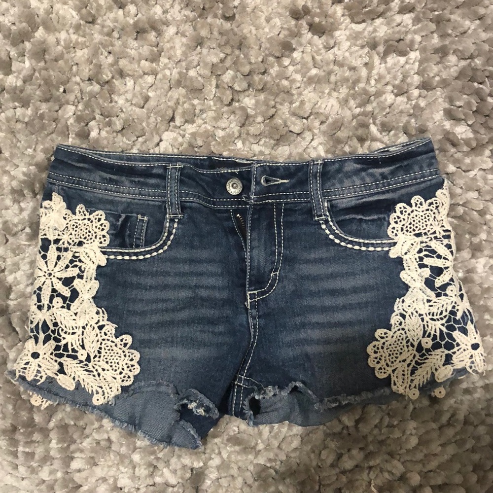 cute side lace shorts